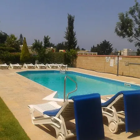 Lefki Tree Tourist Apartment