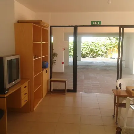 Apartment Lefki Tree Tourist *