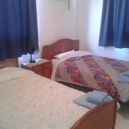 Lefki Tree Tourist Apartment *